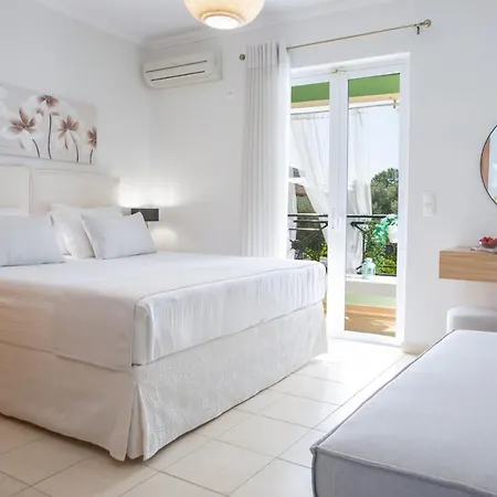 Apartmanhotel Adria Luxury Nidrí