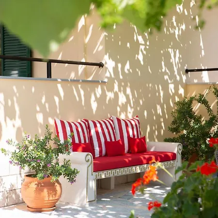 Adria Luxury Apartmanhotel 4*