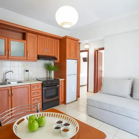 Aparthotel Adria Luxury *