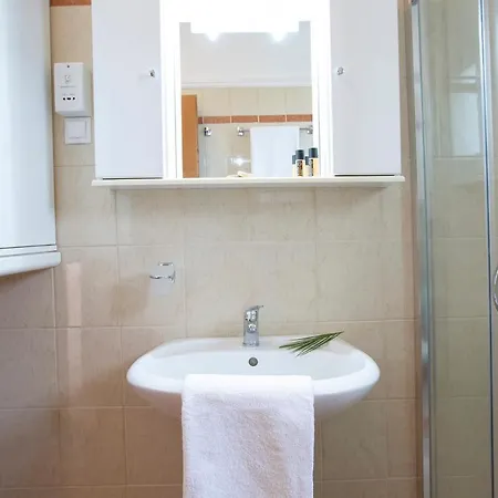 Aparthotel Adria Luxury Nydri (Lefkada)